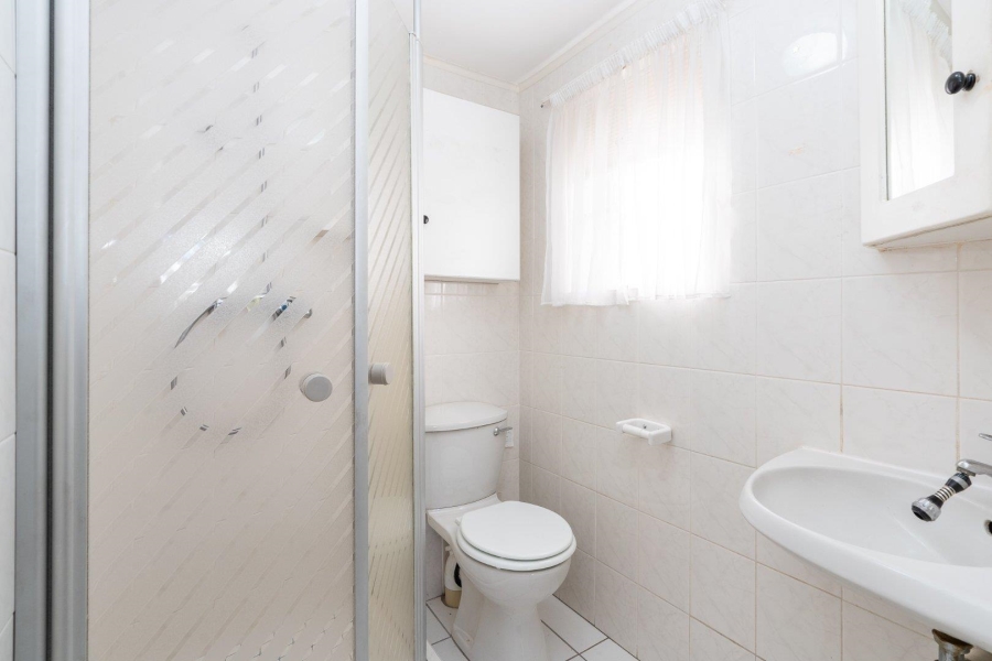 4 Bedroom Property for Sale in Bantry Bay Western Cape